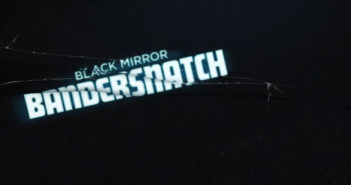 Der Schriftzug "Black Mirror Bandersnatch" auf schwarzem Grund.