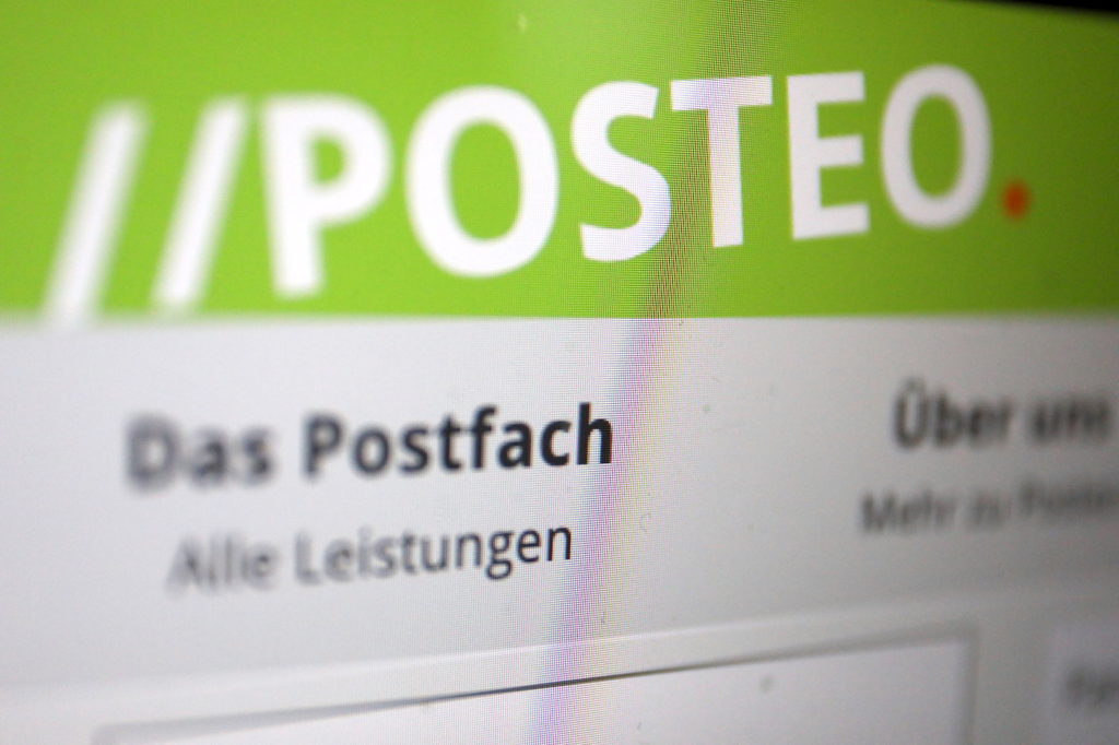 Berliner Mail-Dienst Posteo muss User auf richterliche Anordnung überwachen können; Rechte: WDR/Schieb