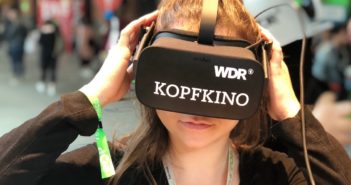VR-Brille auf der Republica; Rechte: WDR/Schieb