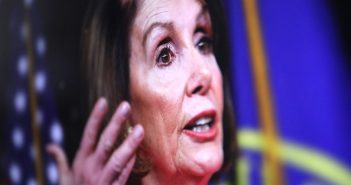 Manipuliertes Video mit Nancy Pelosi; Rechte: WDR/Schieb