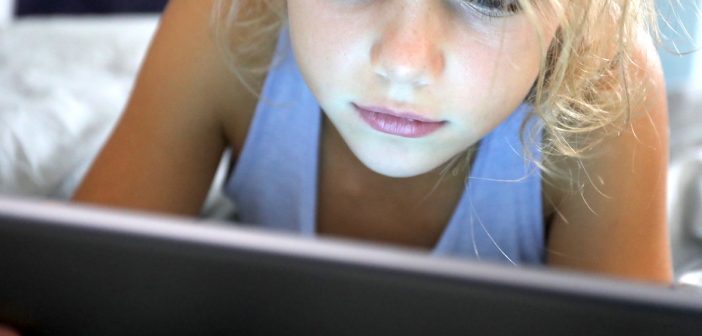 Kids am Tablet; Rechte, WDR/Schieb