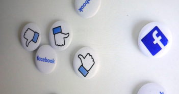 Facebook Buttons; Rechte: WDR/Schieb