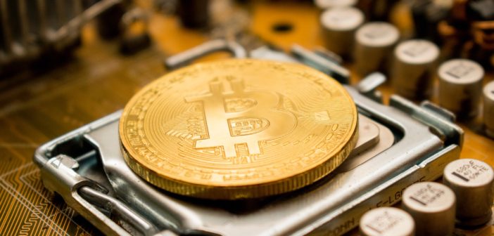 Der Bitcoin entsteht im Computer - und das erfordert immer mehr Rechenleistung; Rechte: WDR/Schieb