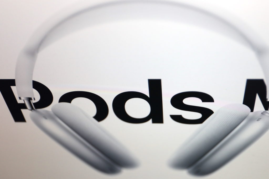 Luxus-Kopförer AirPods Max können den neuen Musikgenuss nicht bieten; Rechte: WDR/Schieb