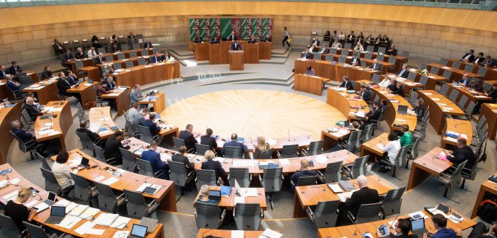 Sitzung des nordrhein-westfälischen Landtags (Foto: Foto: Federico Gambarini/dpa)